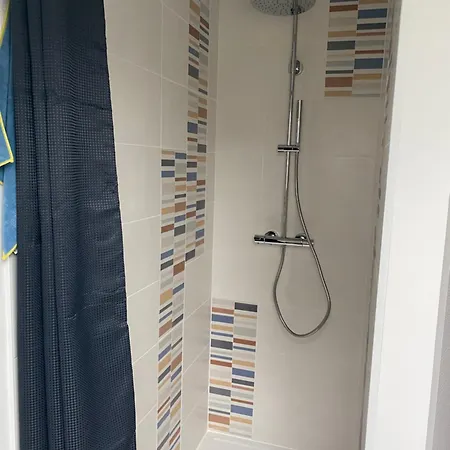 Duplex L Auvetia 150 M Circuit 24 H *
